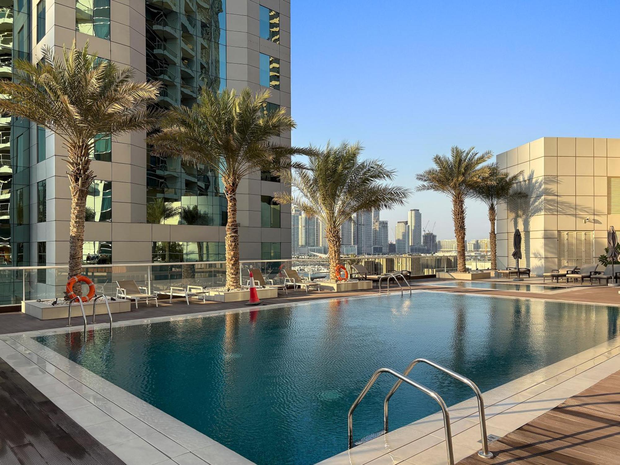 Spacious 1Br Botanica Towers, Dubai Marina Apartment ภายนอก รูปภาพ