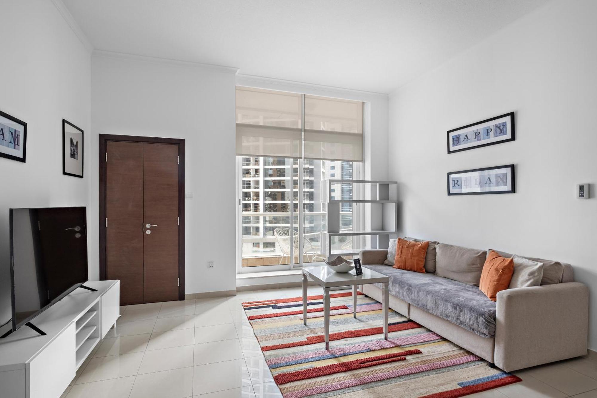 Spacious 1Br Botanica Towers, Dubai Marina Apartment ภายนอก รูปภาพ